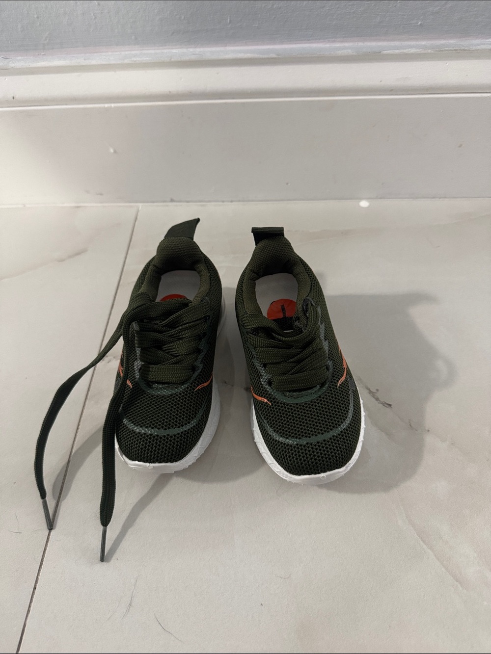 Ecko Unlimited Olive Green & Orange Kids Athletic Sneakers